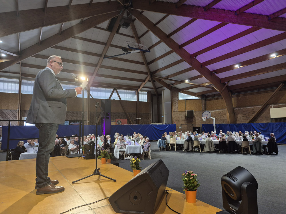 Gourmandises, danse et convivialité à la halle des sports